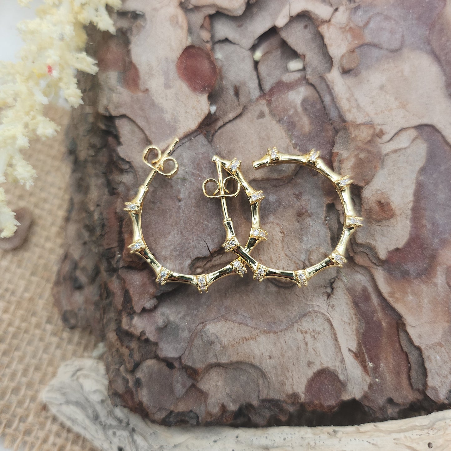 Trace Gold Hoop Earrings