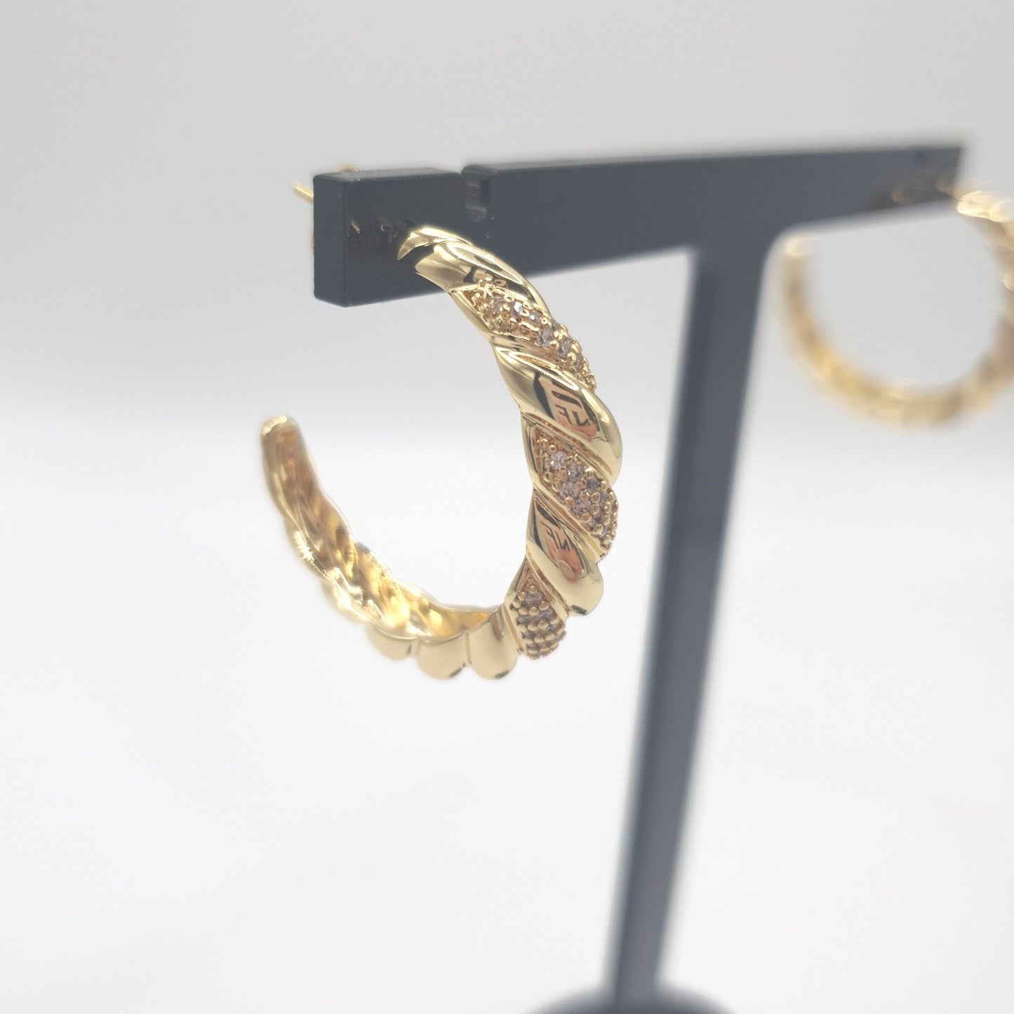 Mia Gold Hoop Earrings