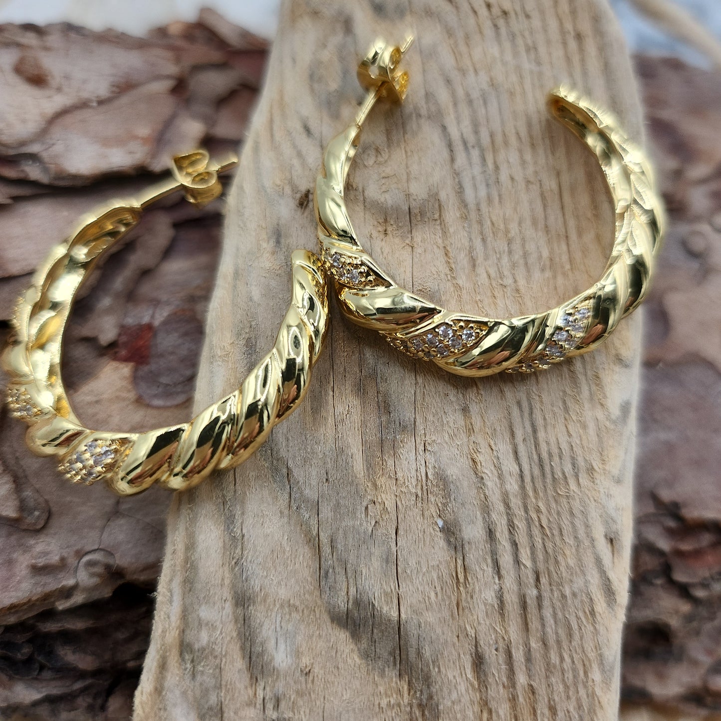 Mia Gold Hoop Earrings