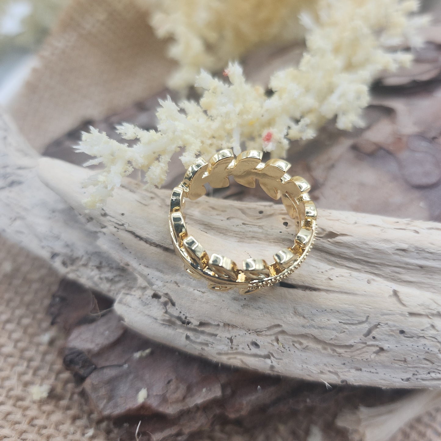 Effie Gold leaf adjustable ring