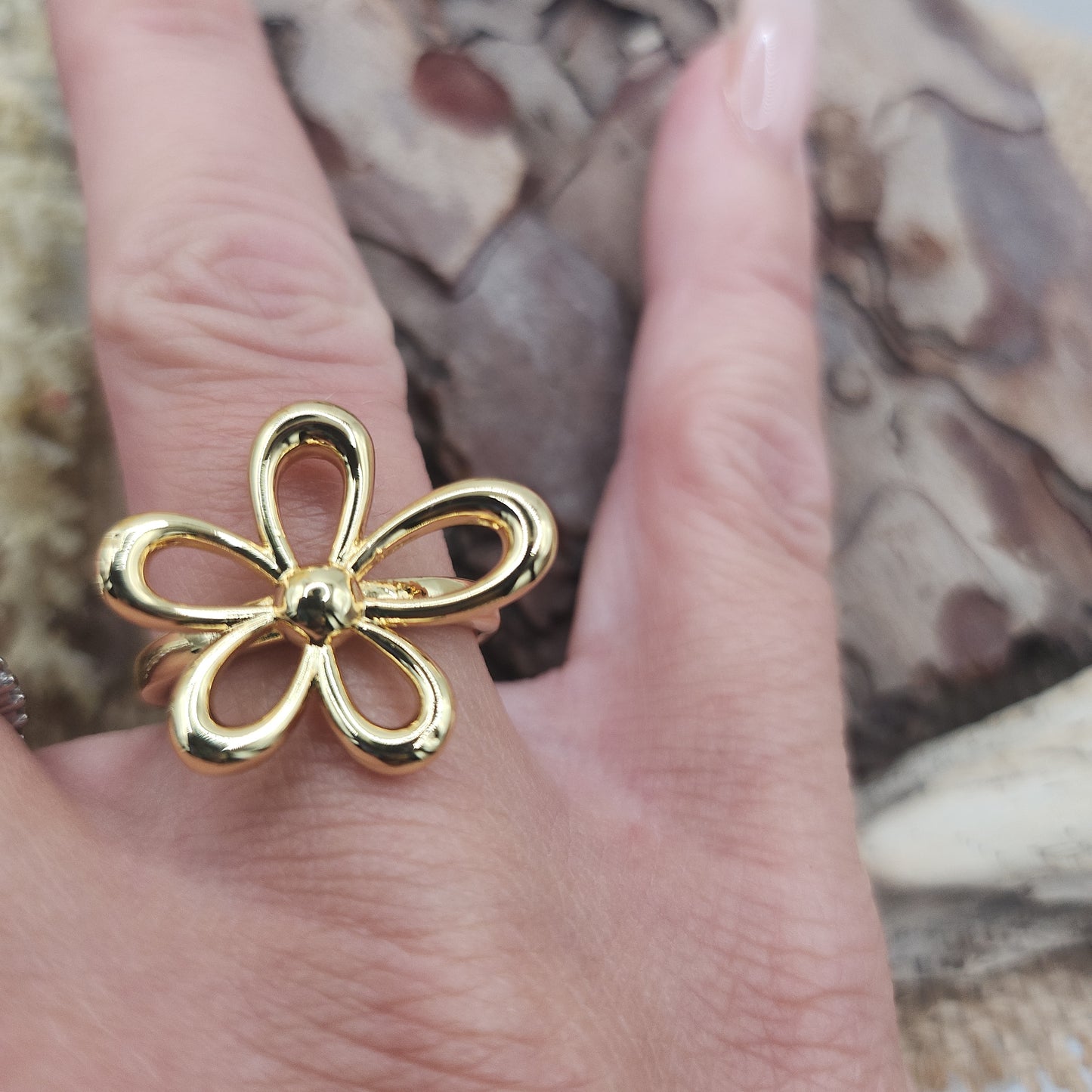 Azra Gold Daisy Adjustable Ring