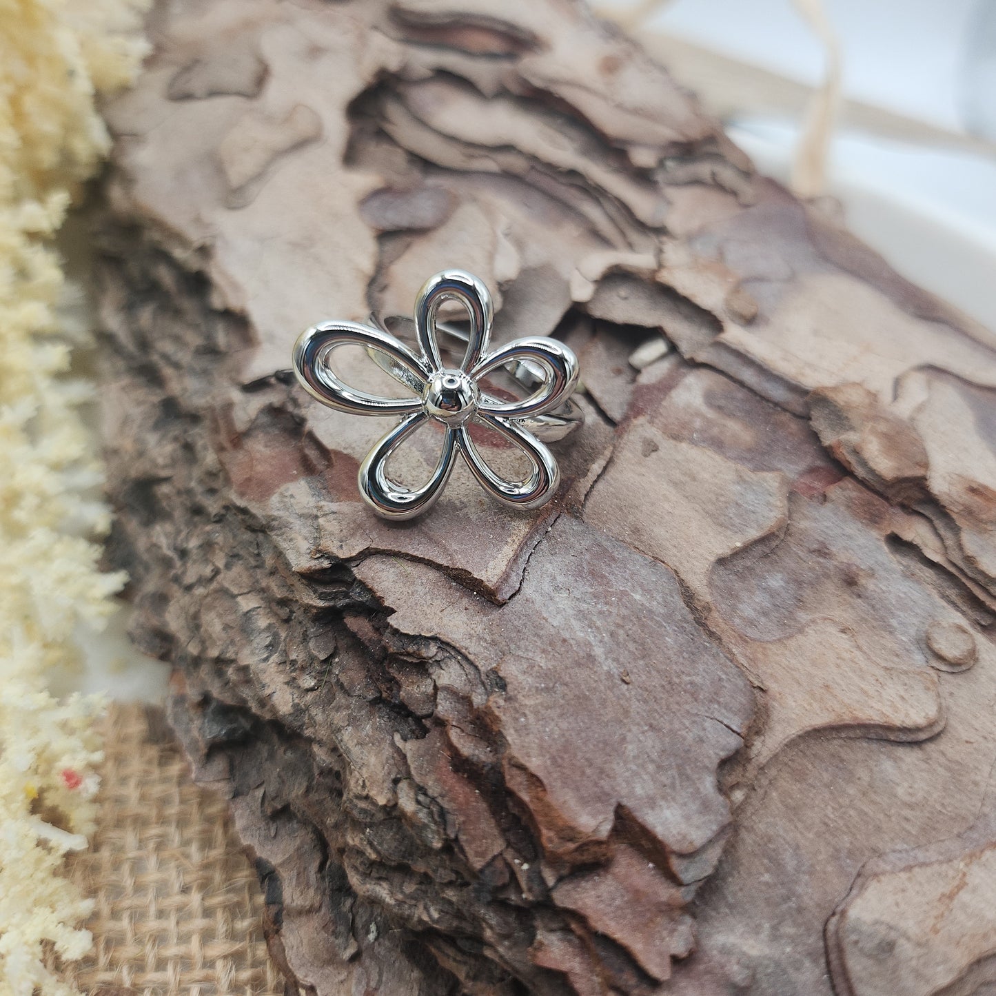 Azra Silver Daisy Adjustable Ring