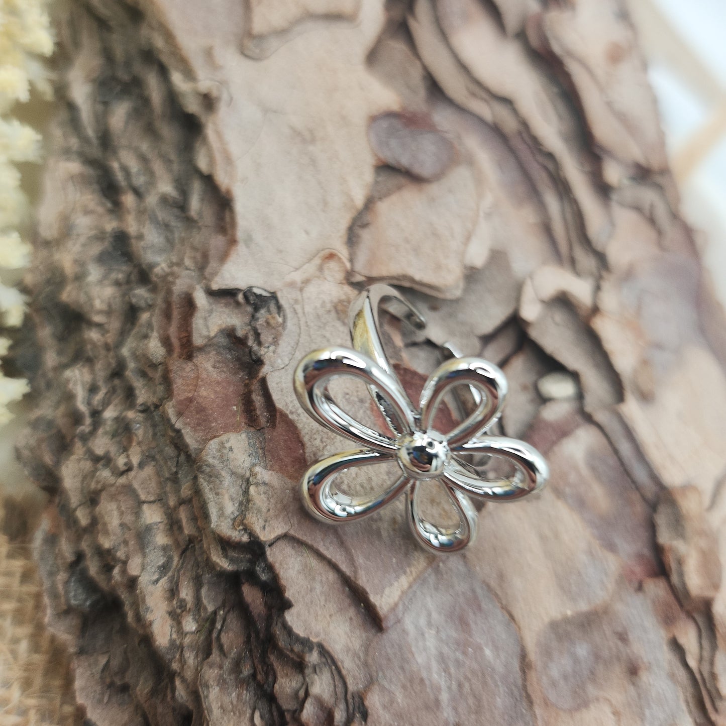 Azra Silver Daisy Adjustable Ring