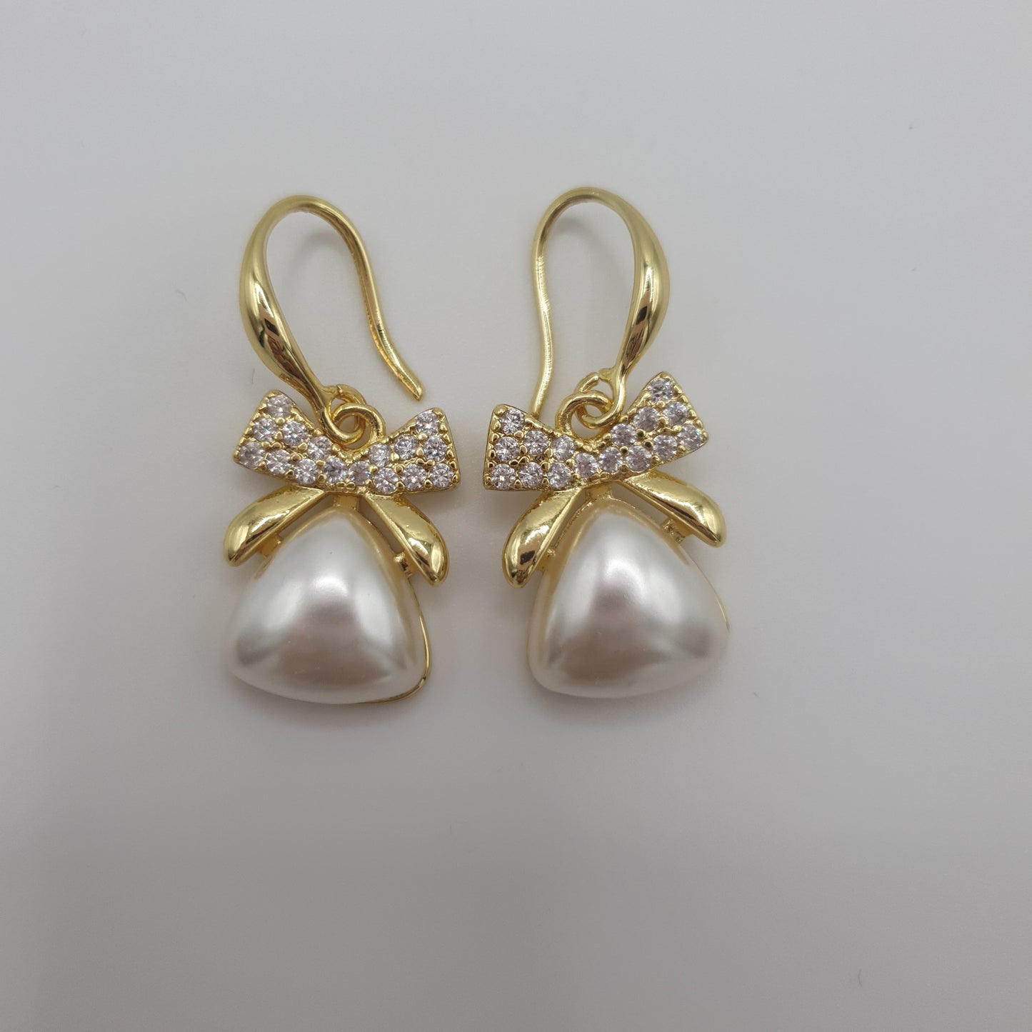 Beau Bow Earrings