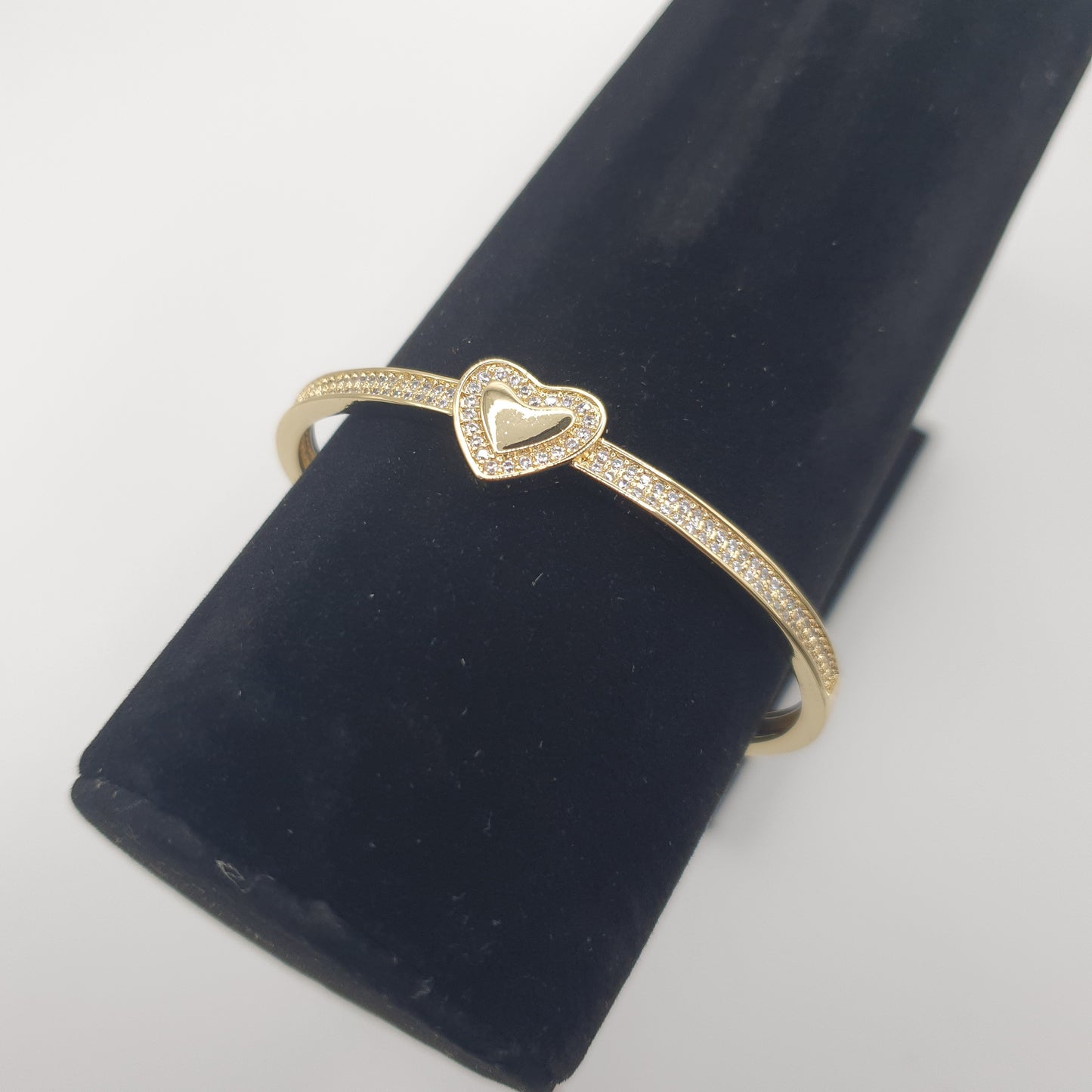 Oxford Gold Hart Bangle