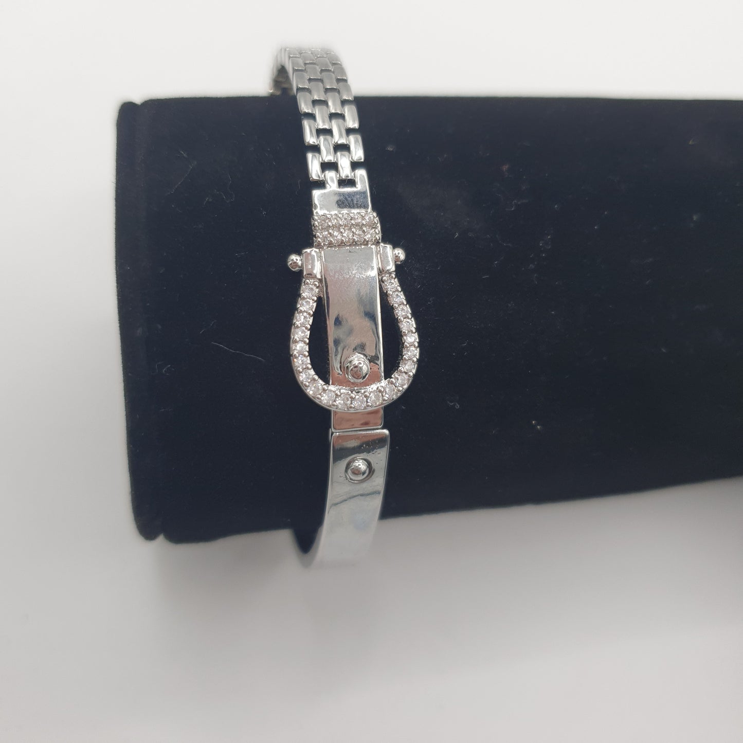 Essex Silver Buckle Bangle