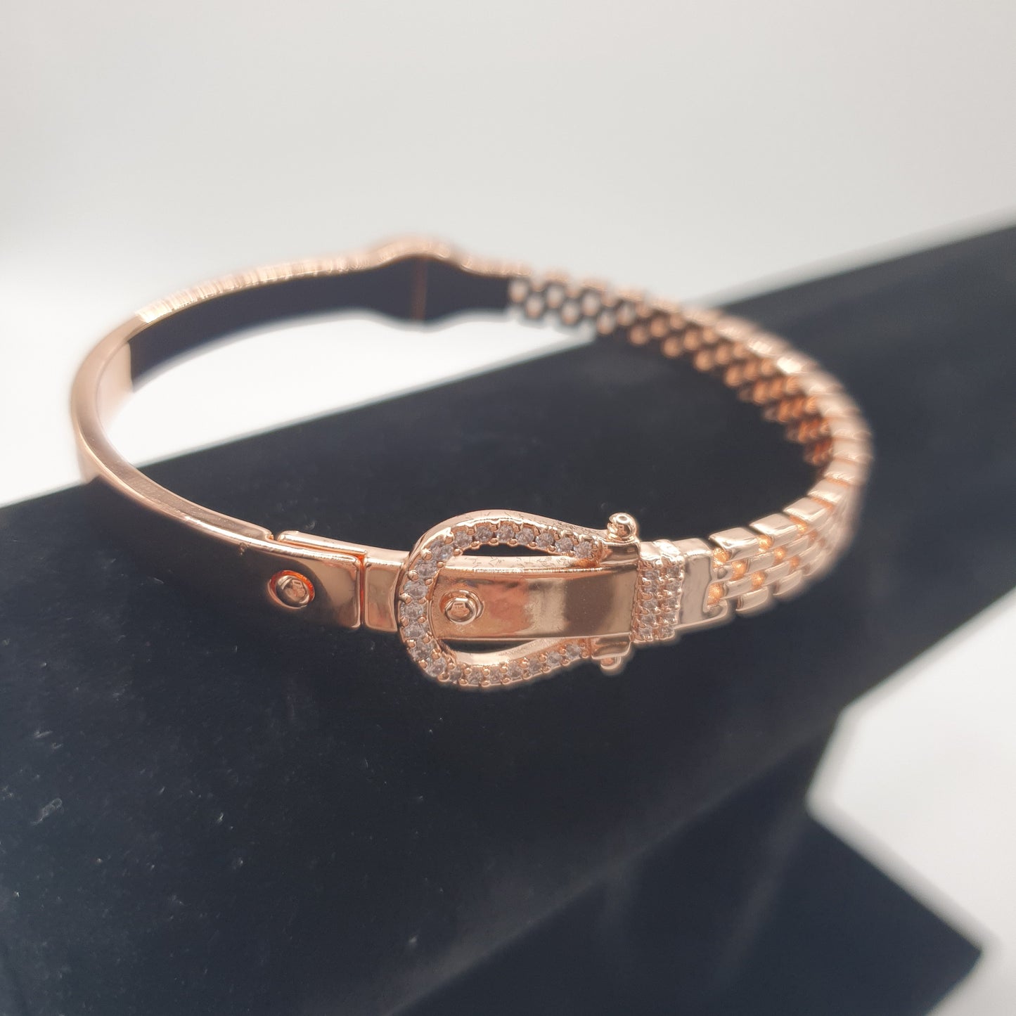 Essex Rose Buckle Bangle