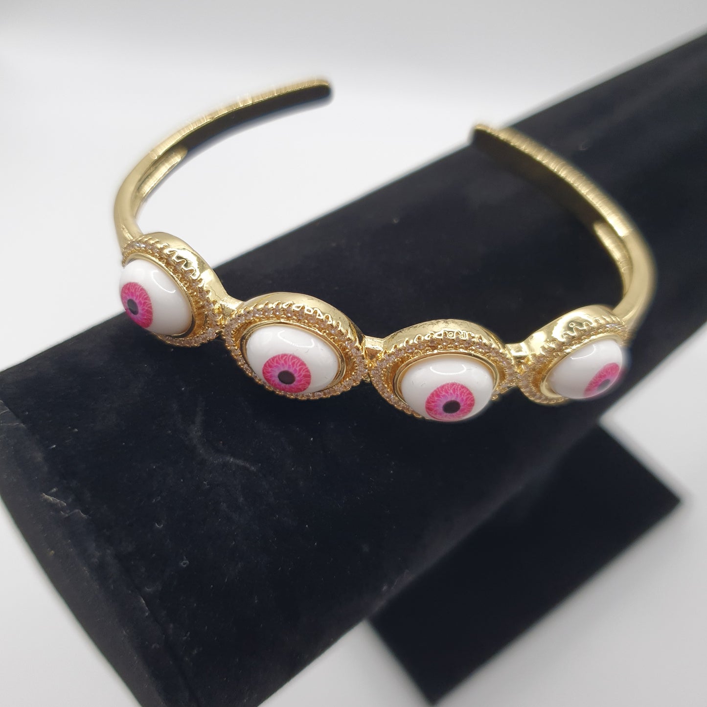 Devon Pink Eye Bangle