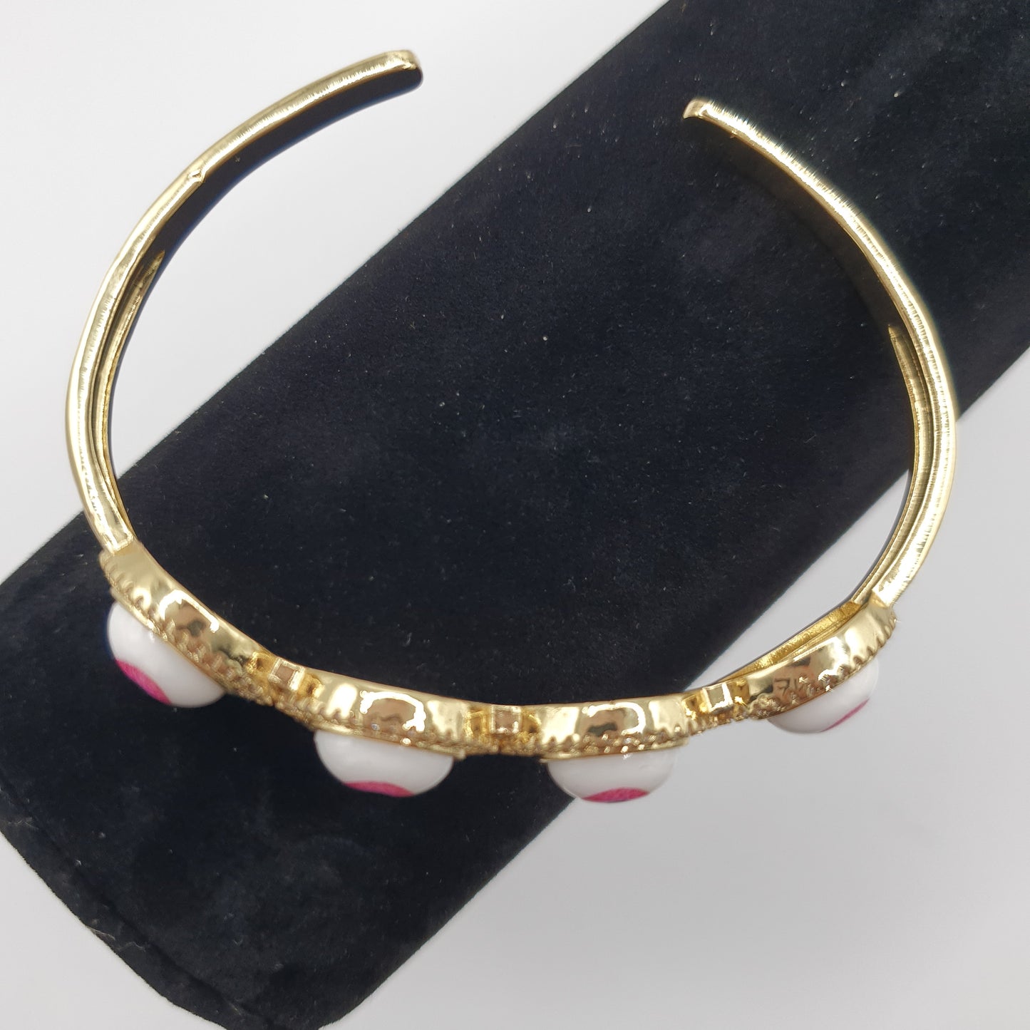 Devon Pink Eye Bangle