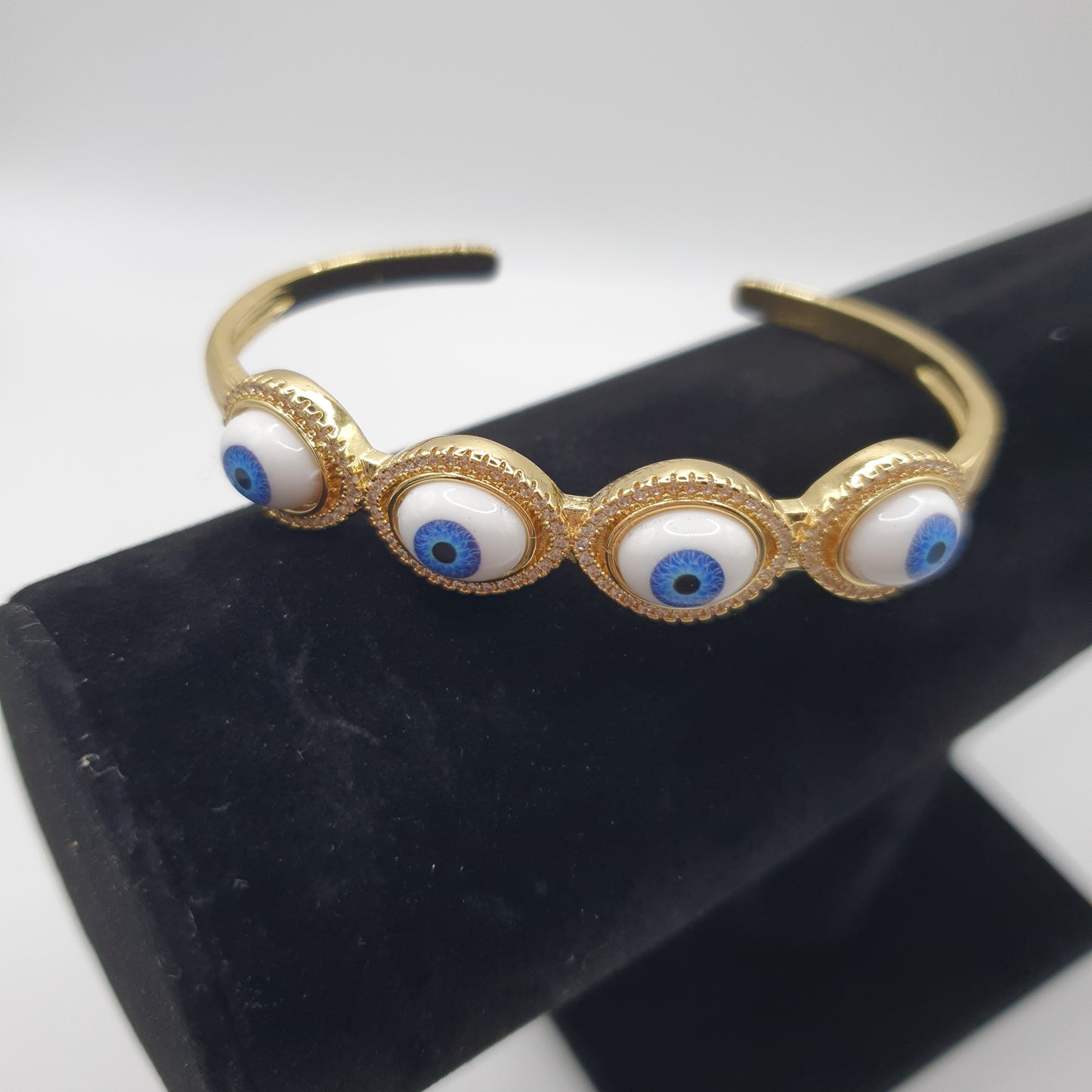 Devon Blue Eye Bangle