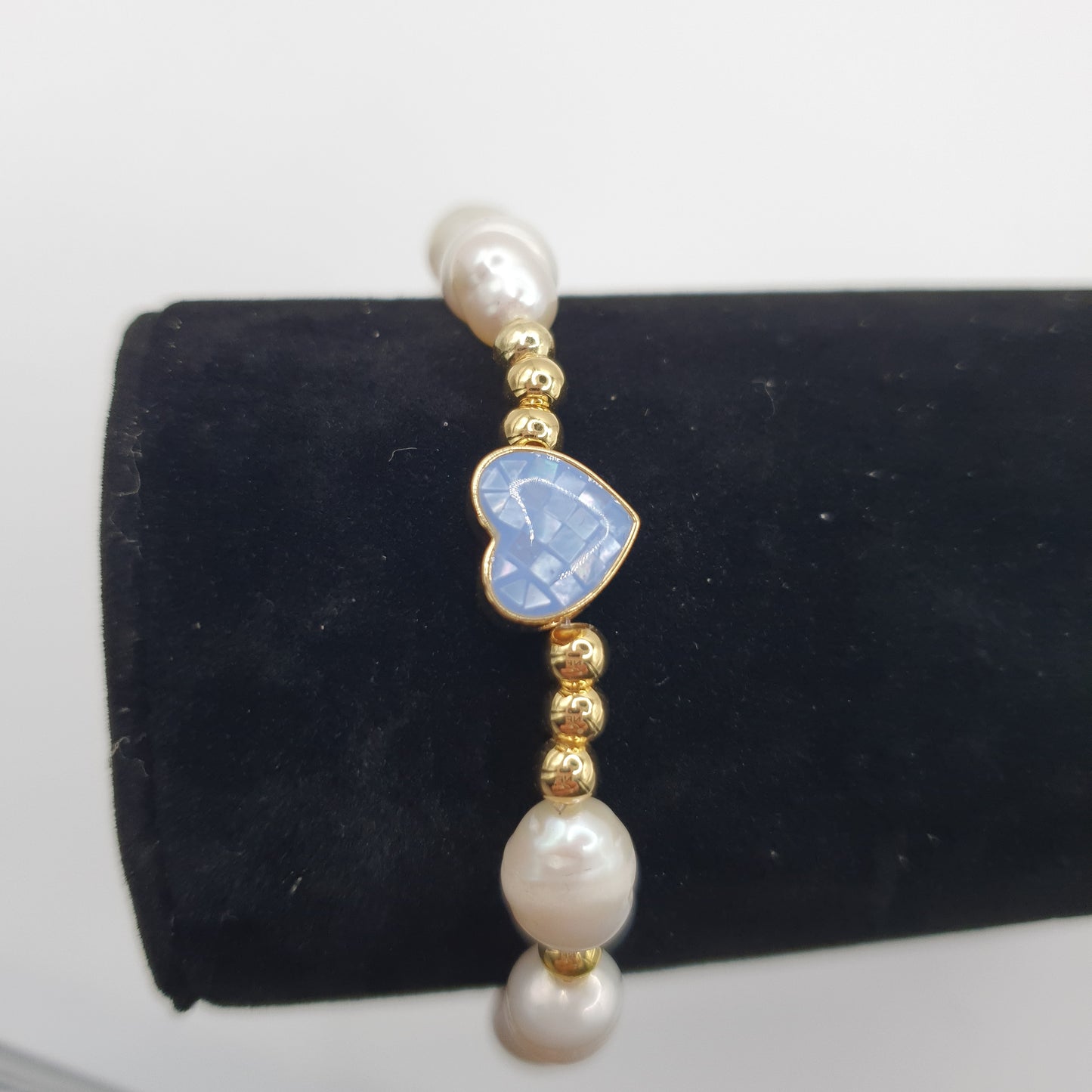 Surrey Pearl Bracelet Pale Blue