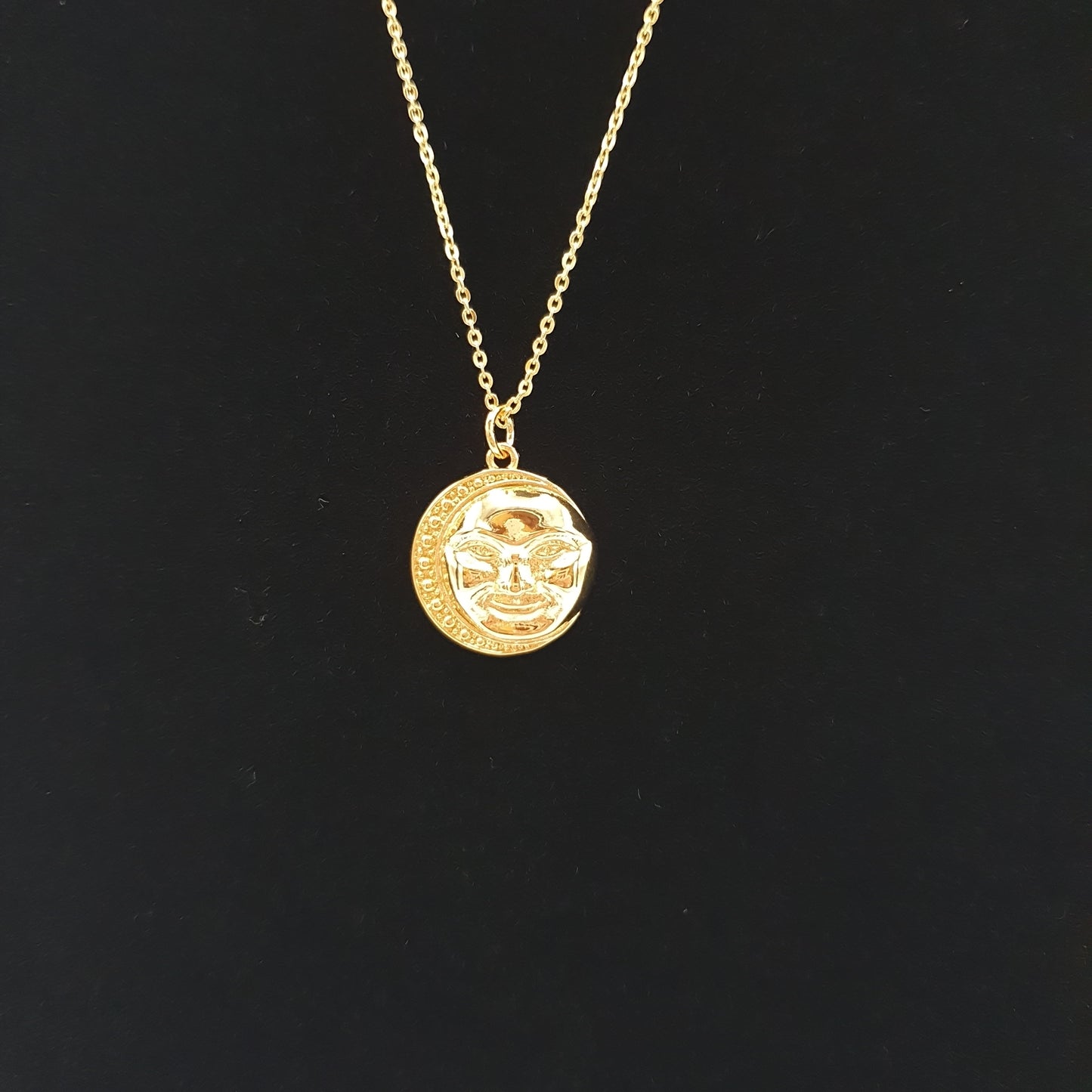 Moonshine Gold necklace