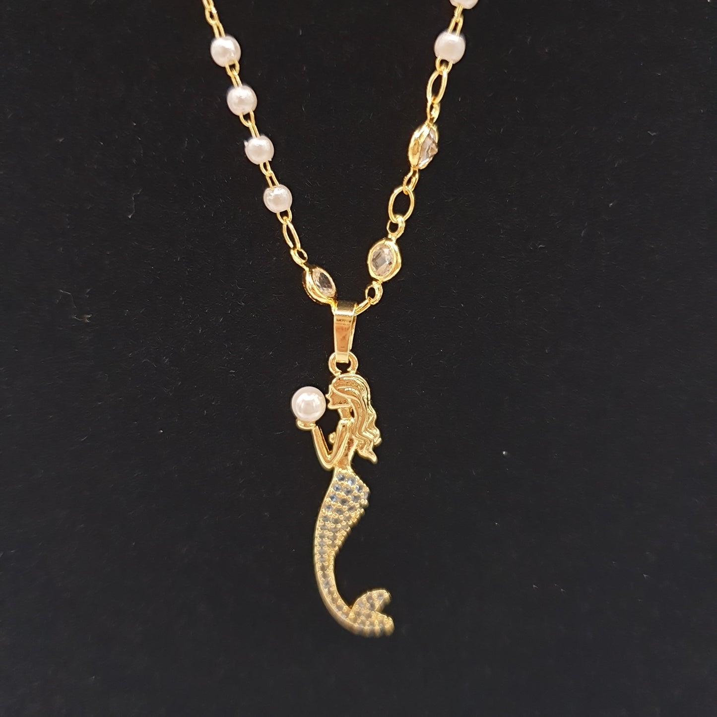 Ariel Pearl Mermaid necklace