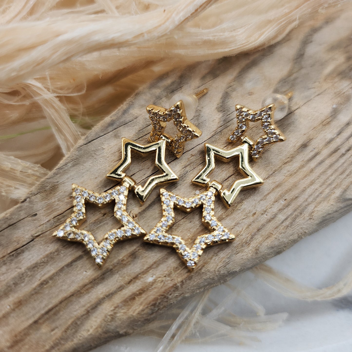 Evie Gold Star Earrings