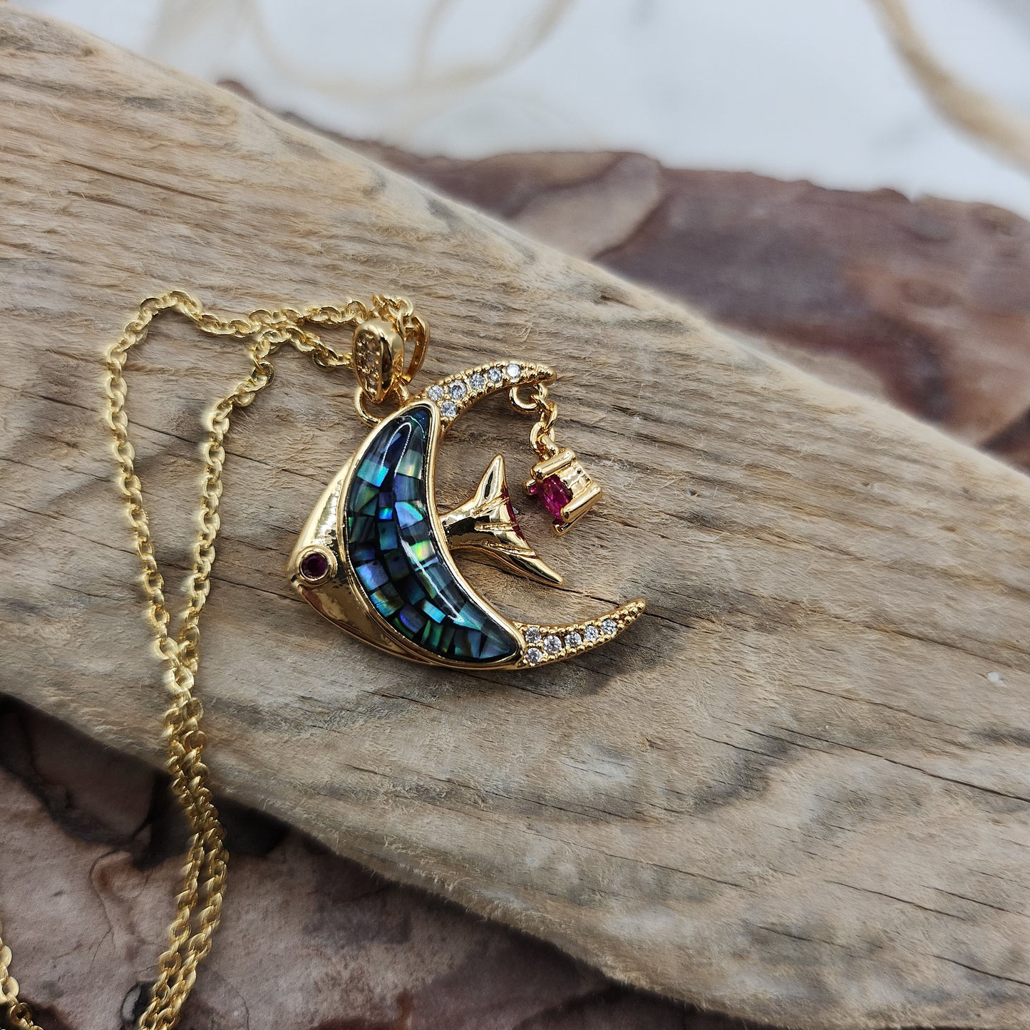 Dory Blue Fish necklace